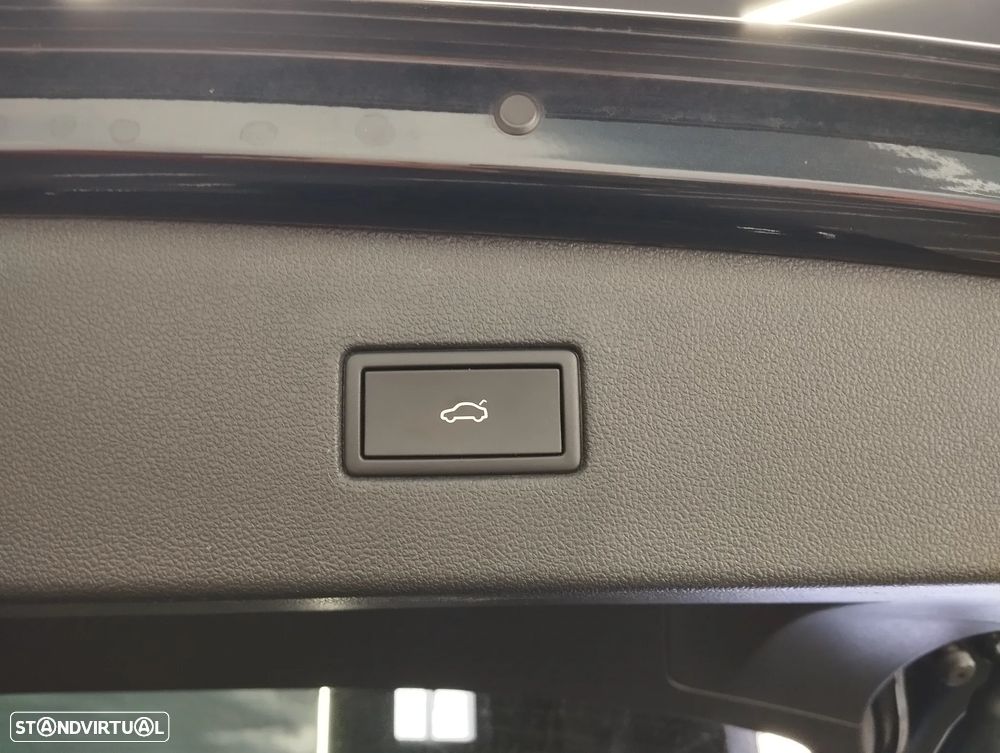 VW Tiguan Allspace 2.0 TDI Confortline DSG - 13