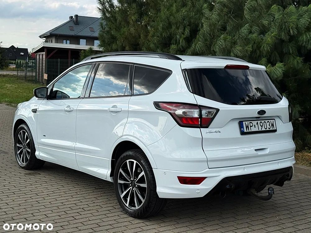 Ford Kuga 2.0 TDCi 4x4 ST-Line - 12
