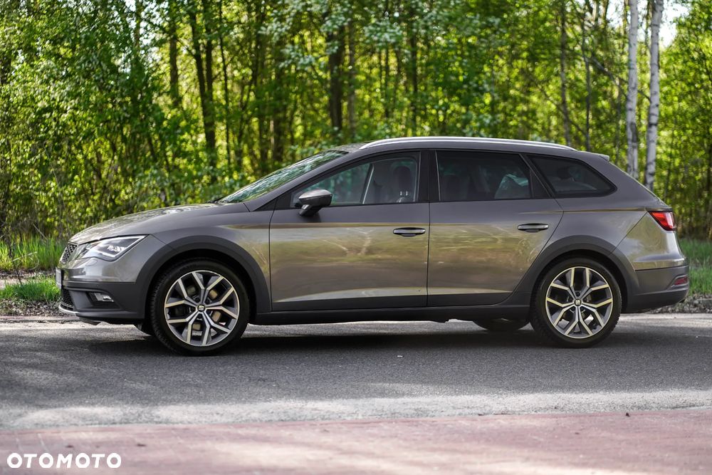 Seat Leon 2.0 TDI FR S&S DSG EU6 - 6