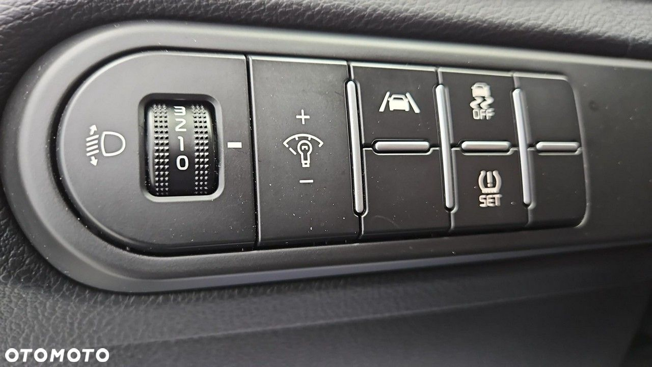 Kia Ceed 1.5 T-GDI M - 17