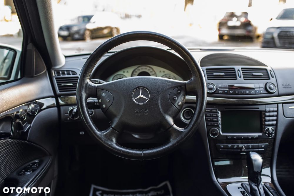 Mercedes-Benz Klasa E 500 Avantgarde - 15