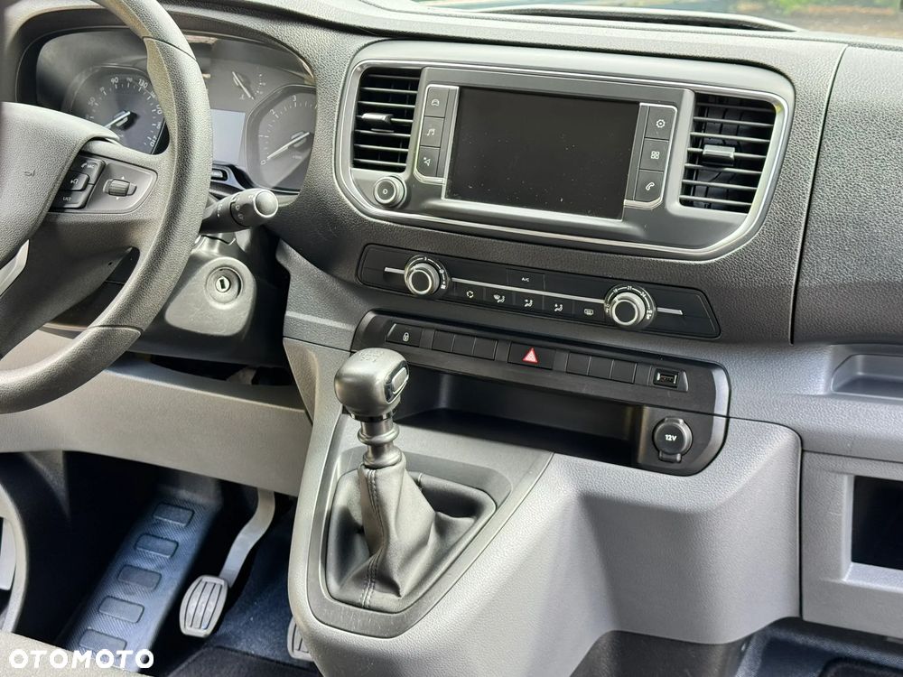 Opel Vivaro Kombi Extra Long 2,7t Enjoy - 22