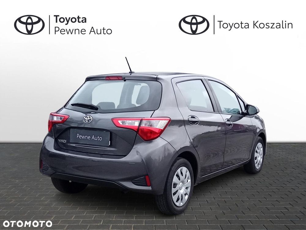 Toyota Yaris - 22