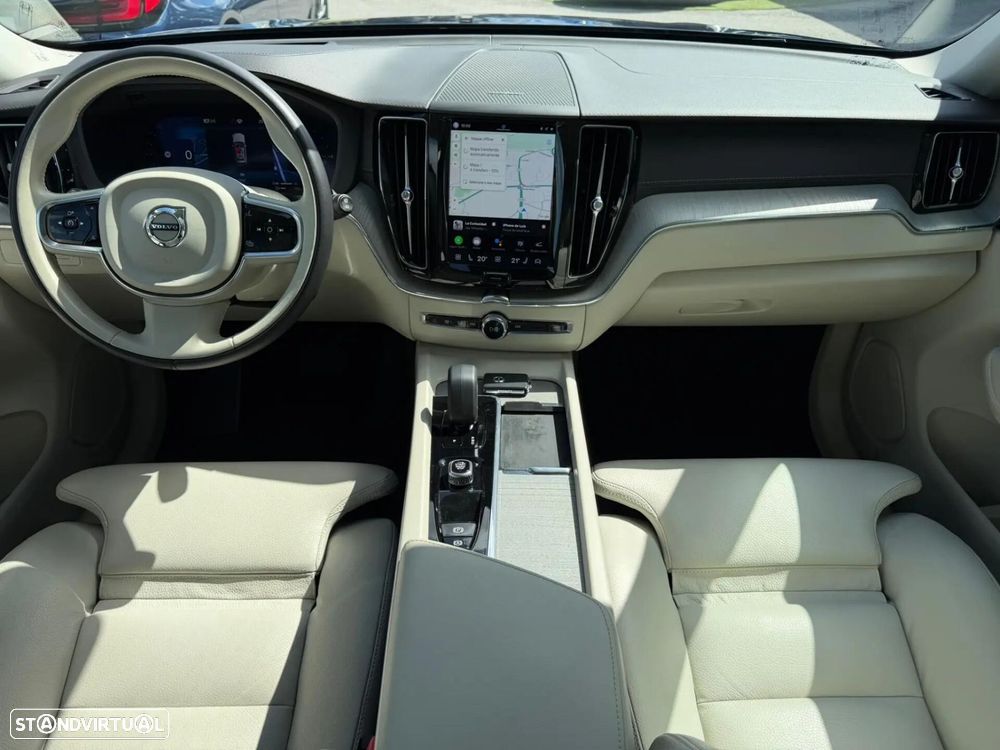 Volvo XC 60 2.0 T6 PHEV Ultimate Dark AWD - 28