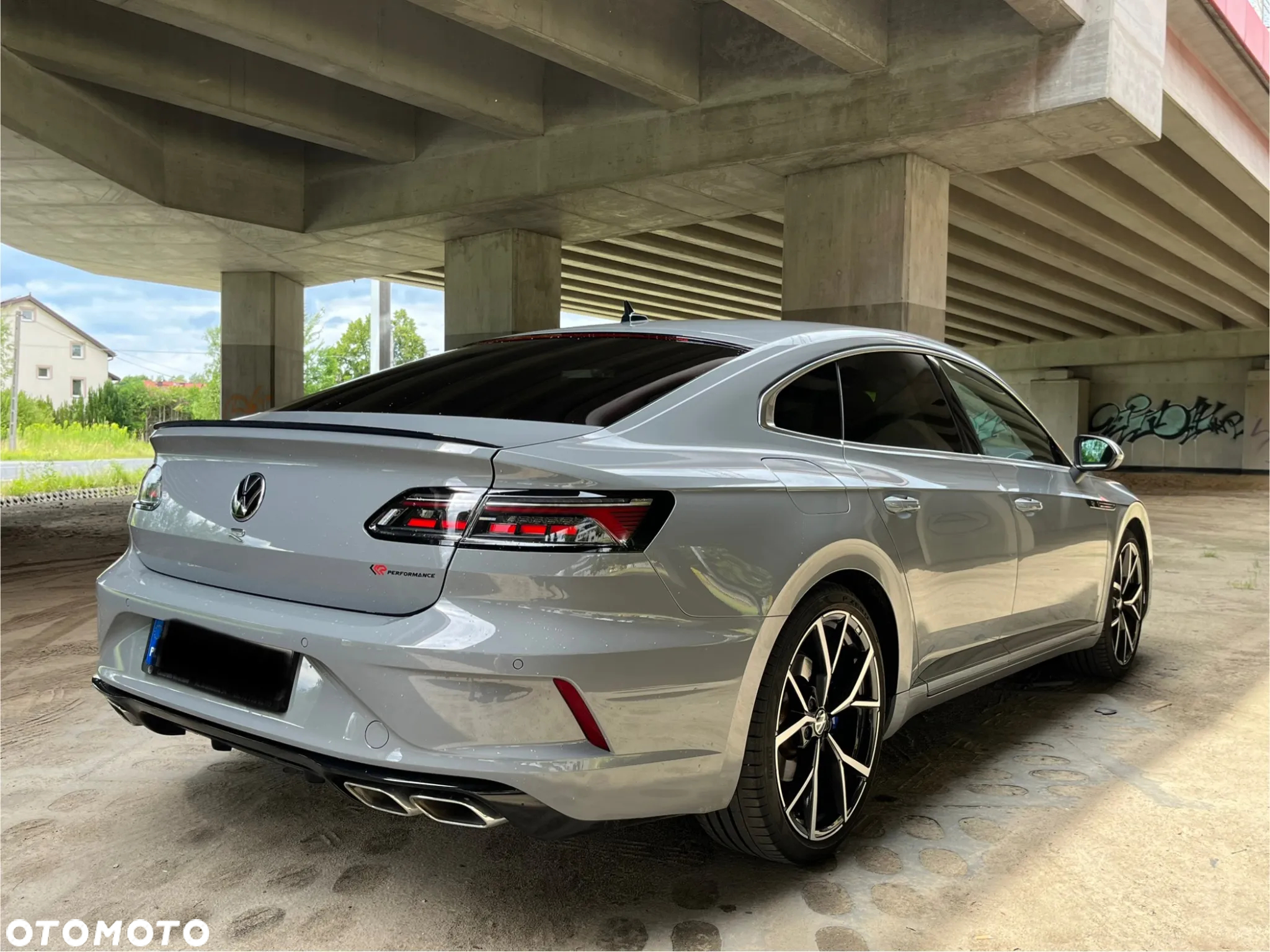 Volkswagen Arteon 2.0 TSI 4Motion R DSG - 5