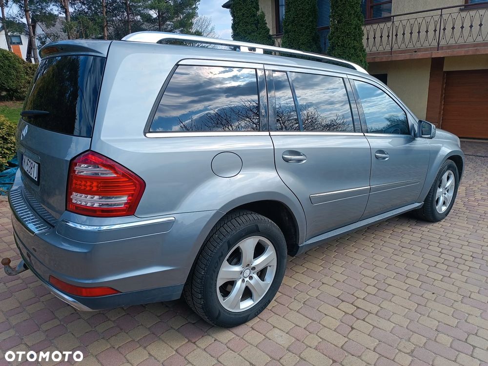 Mercedes-Benz GL 350 CDI DPF 4Matic BlueEFFICIENCY 7G-TRONIC Grand Edition - 8