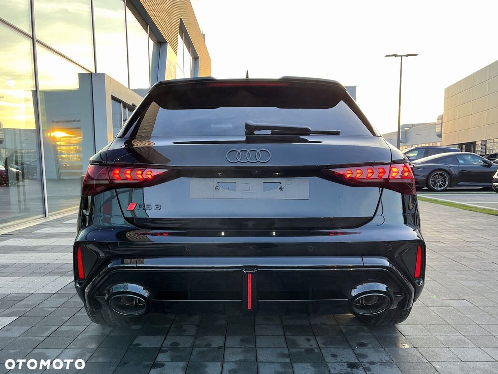 Audi RS3 Sportback - 8