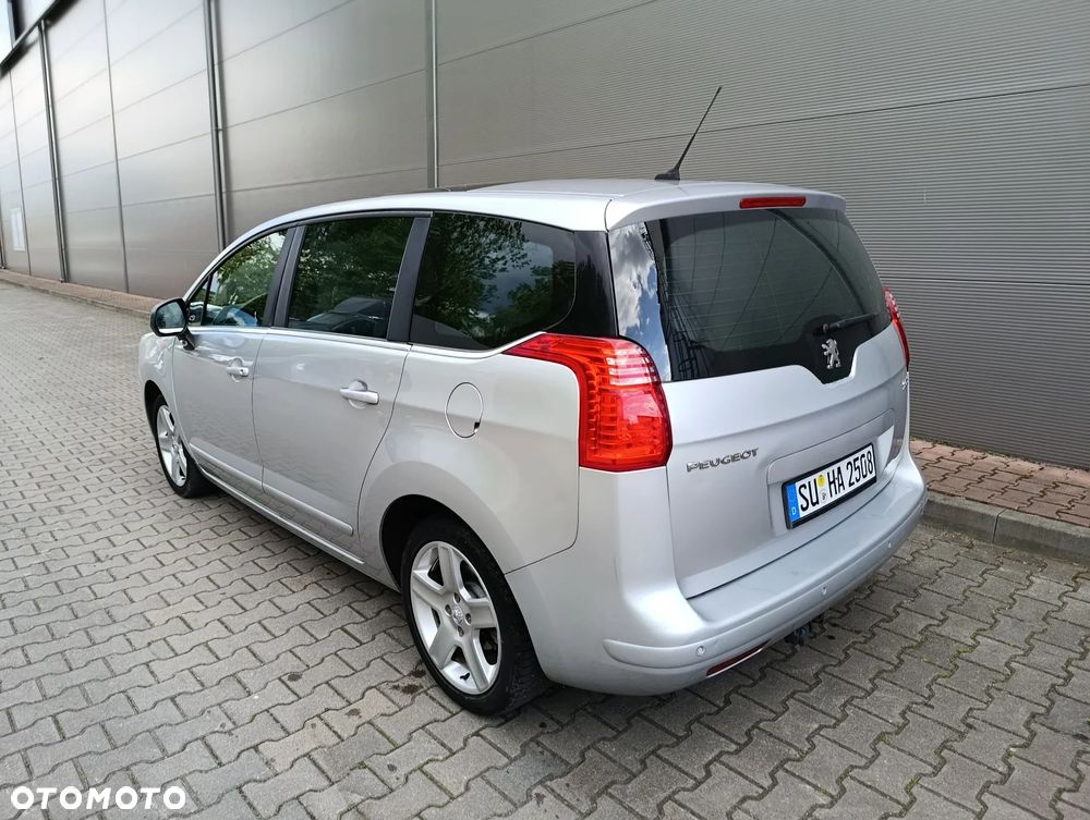 Peugeot 5008 1.6 THP Active - 23