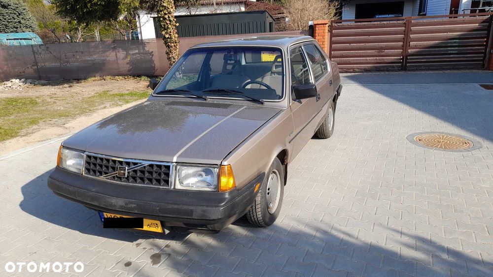 Volvo 340 - 1