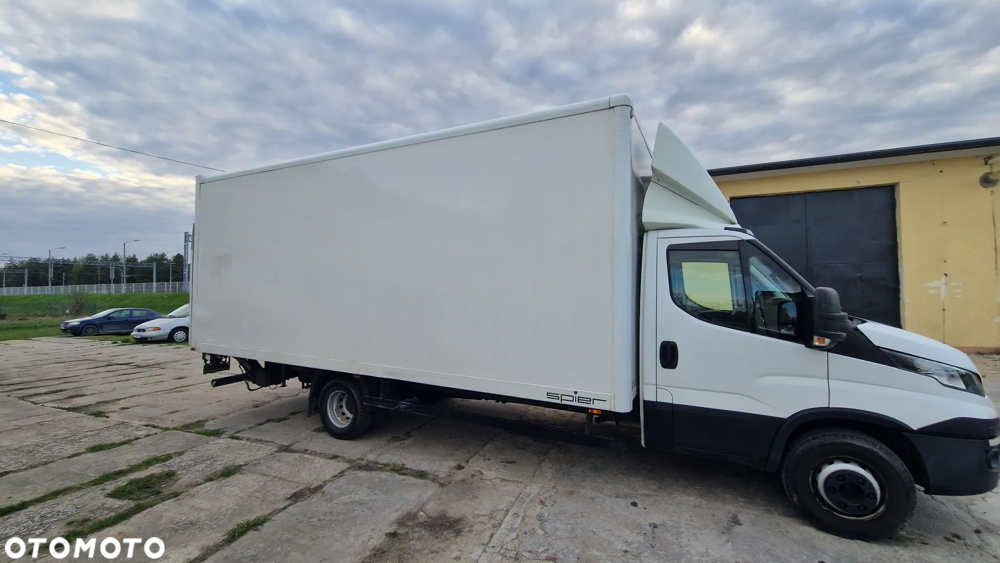 Iveco 70C17 - 8