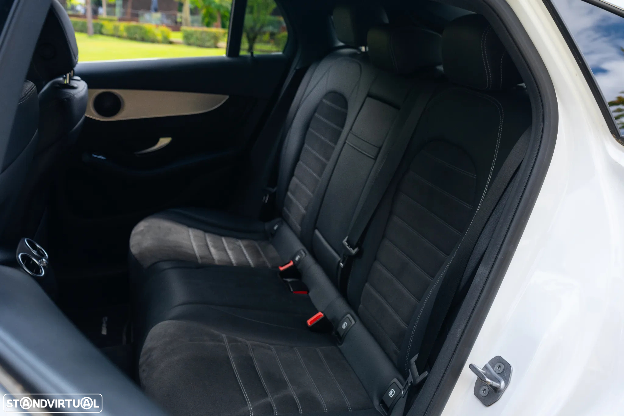 Mercedes-Benz GLC 300 Coupe de 4Matic - 53