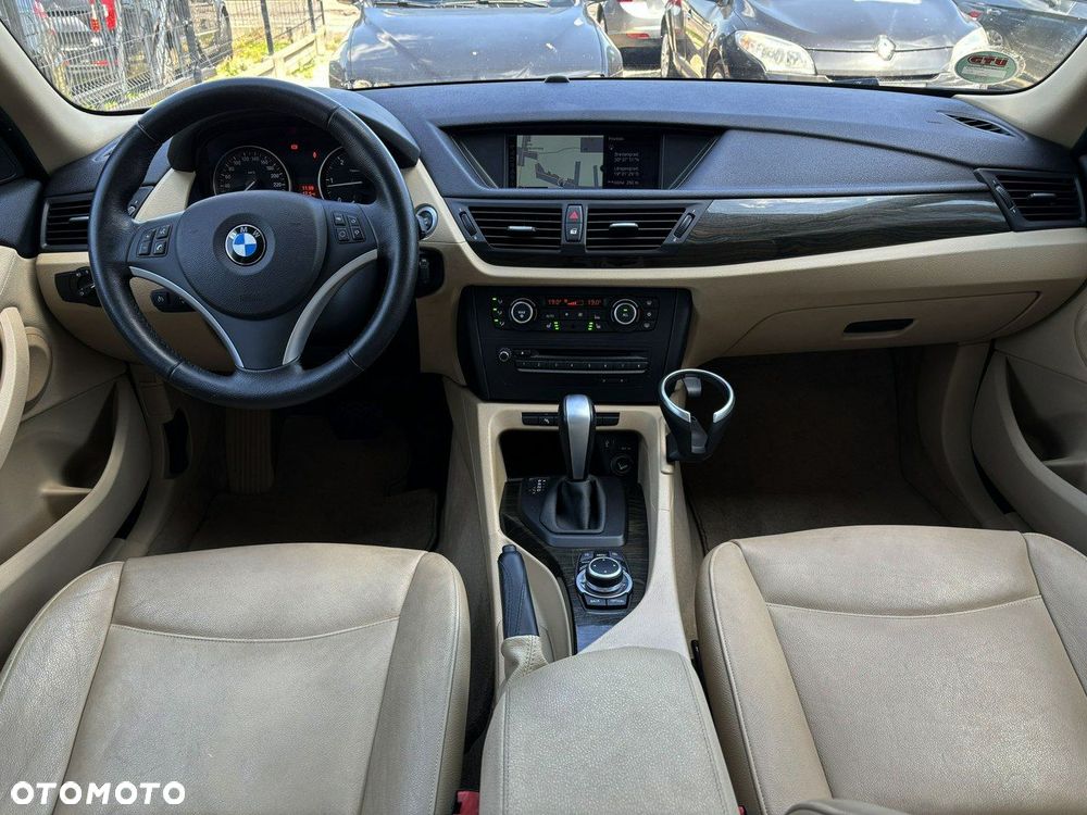 BMW X1 xDrive20d - 27