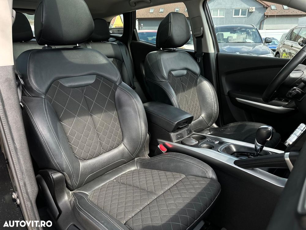 Renault Kadjar TCe 160 GPF EDC TECHNO - 8
