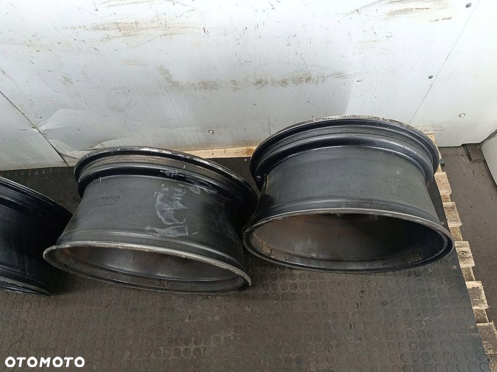 FELGI ALUMINIOWE KOMPLET 17 VOLVO S40 II 31202073  31280005 - 2