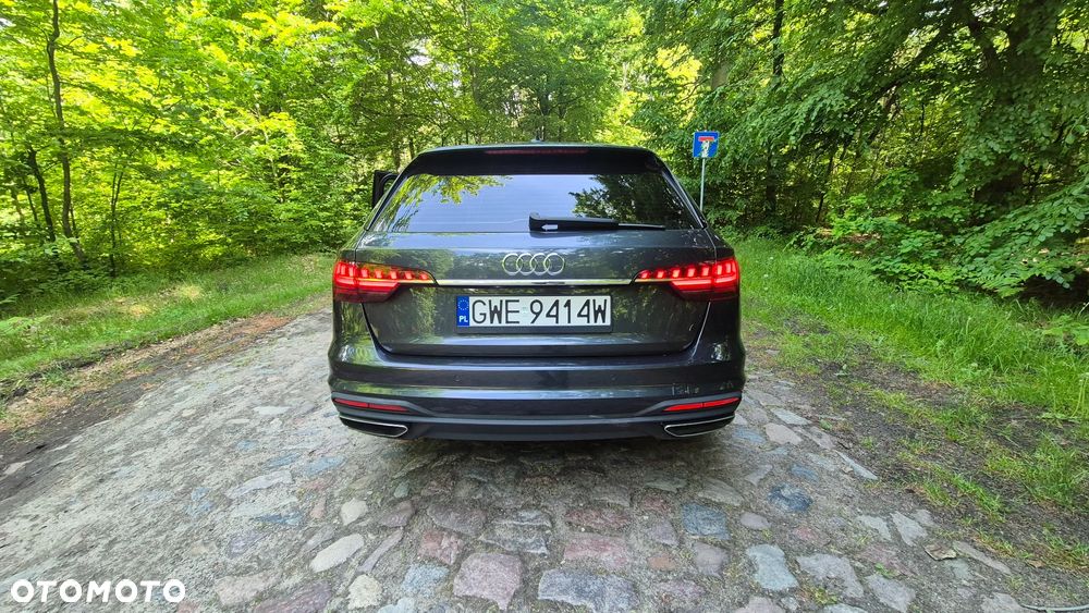 Audi A4 Avant 35 TDI mHEV S tronic - 2