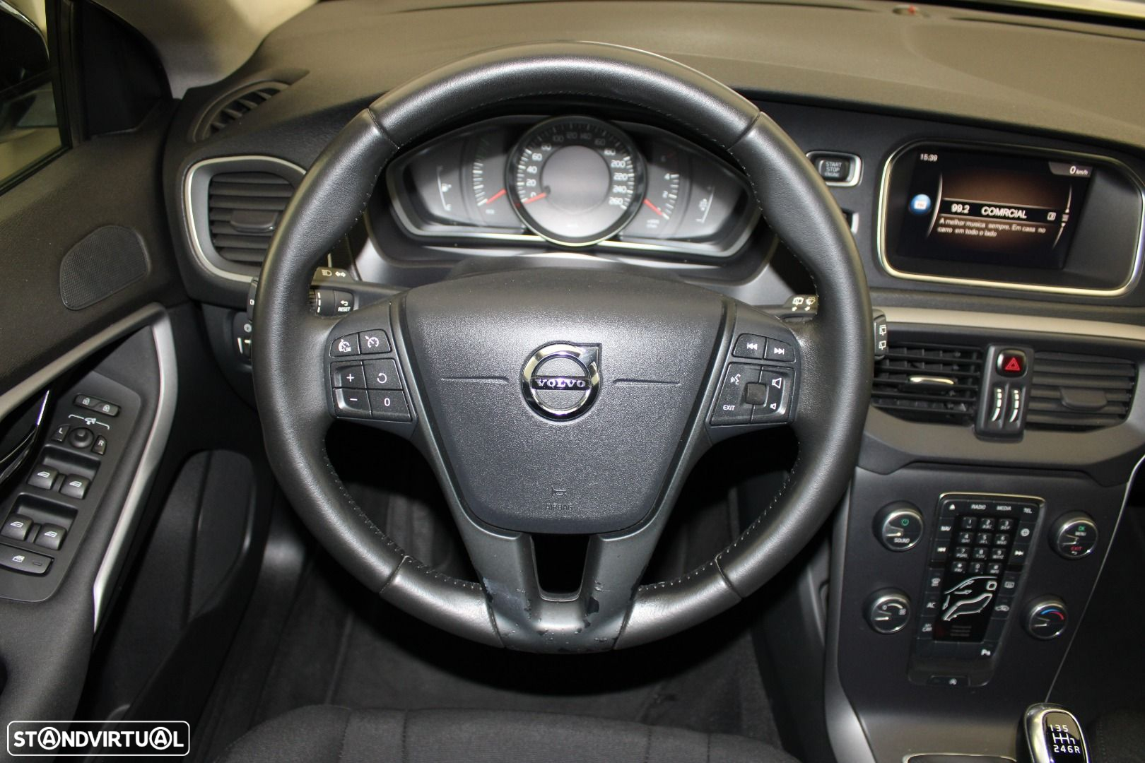Volvo V40 Cross Country 2.0 D2 - 10