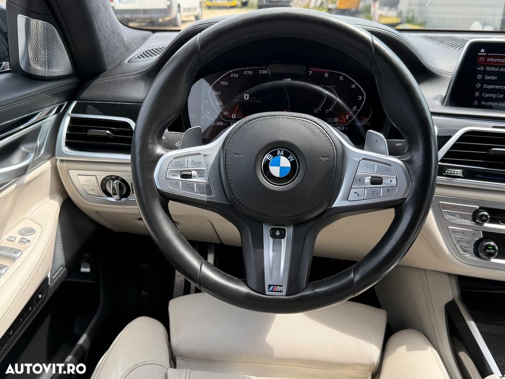 BMW Seria 7 750i xDrive - 33