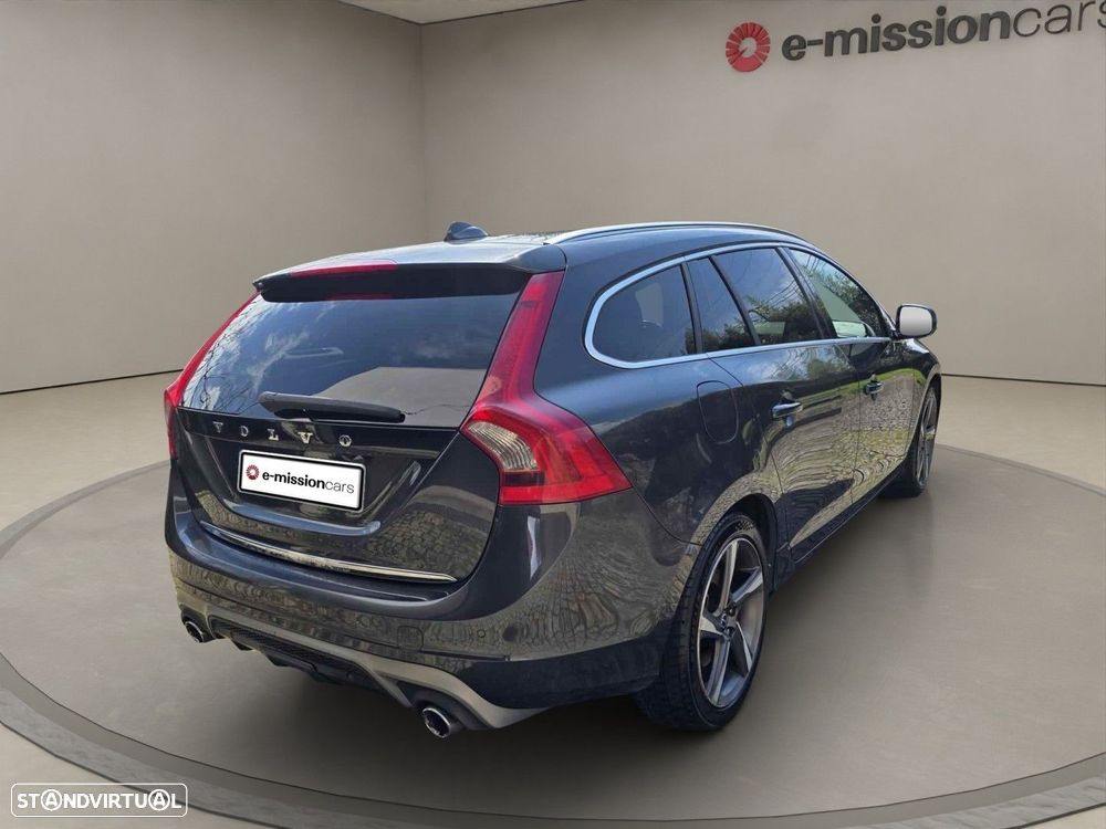 Volvo V60 D6 Twin Engine Geartronic RDesign - 3