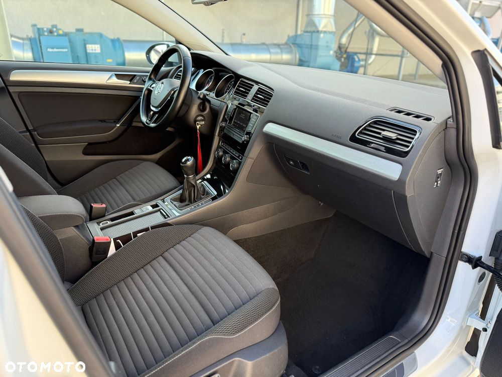 Volkswagen Golf 1.2 TSI BlueMotion Technology Cup - 15