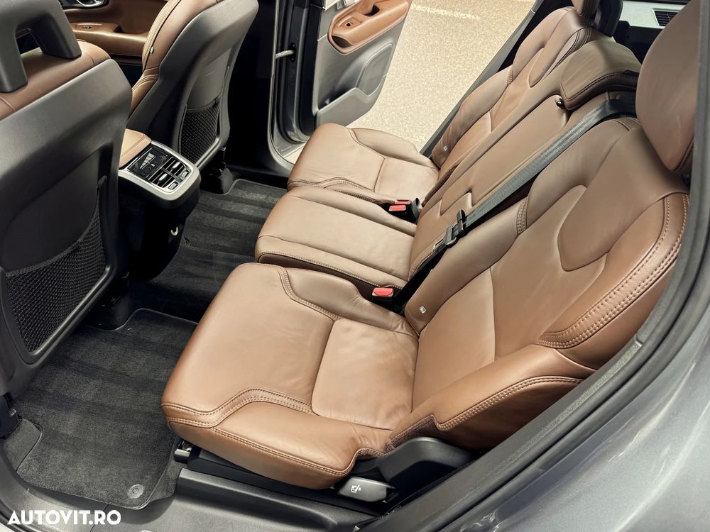 Volvo XC 90 B5 D AWD Geartronic Inscription - 12