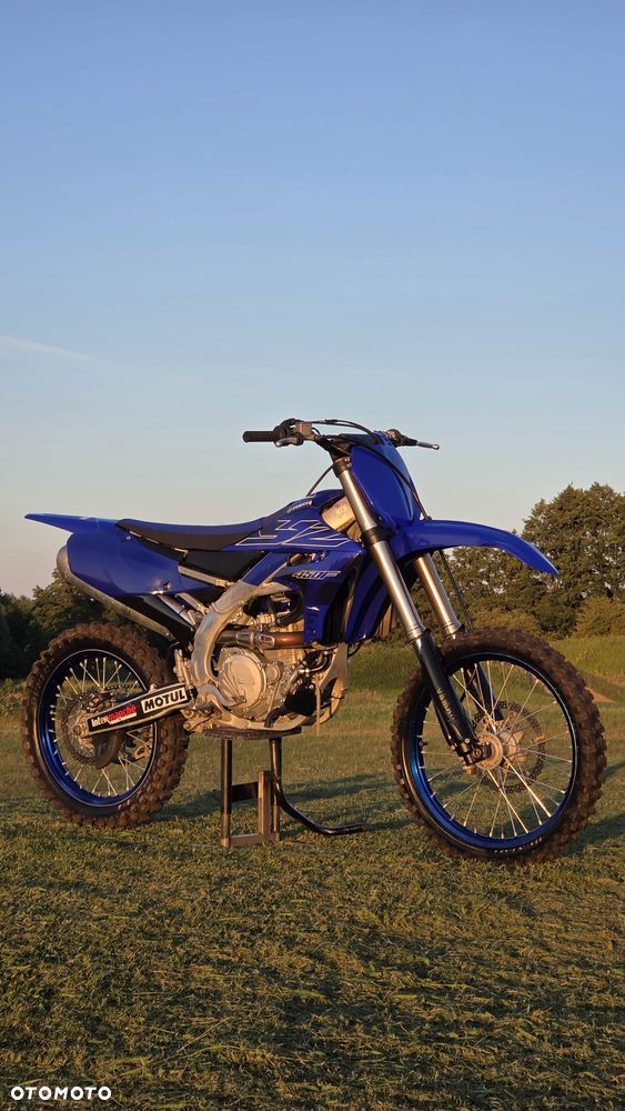 Yamaha YZ - 19