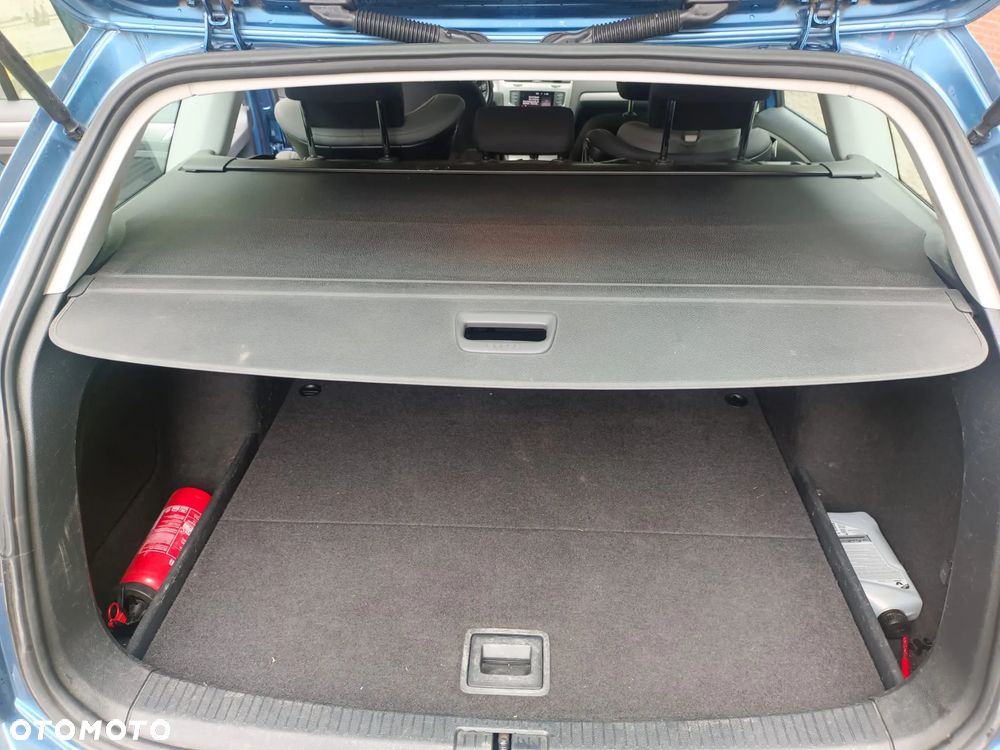Volkswagen Golf 1.6 TDI BlueMotion Trendline - 12