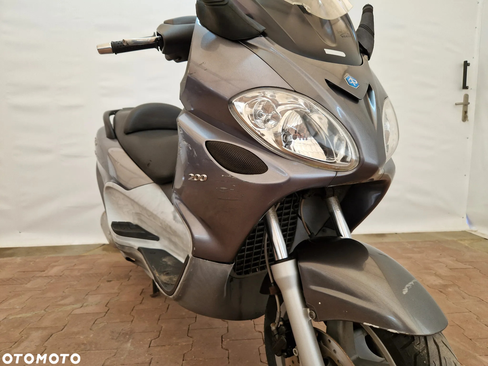 Piaggio X9 - 19
