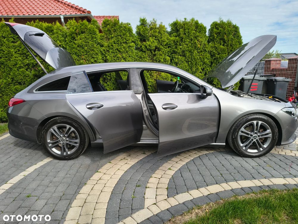 Mercedes-Benz CLA 180 7G-DCT - 24