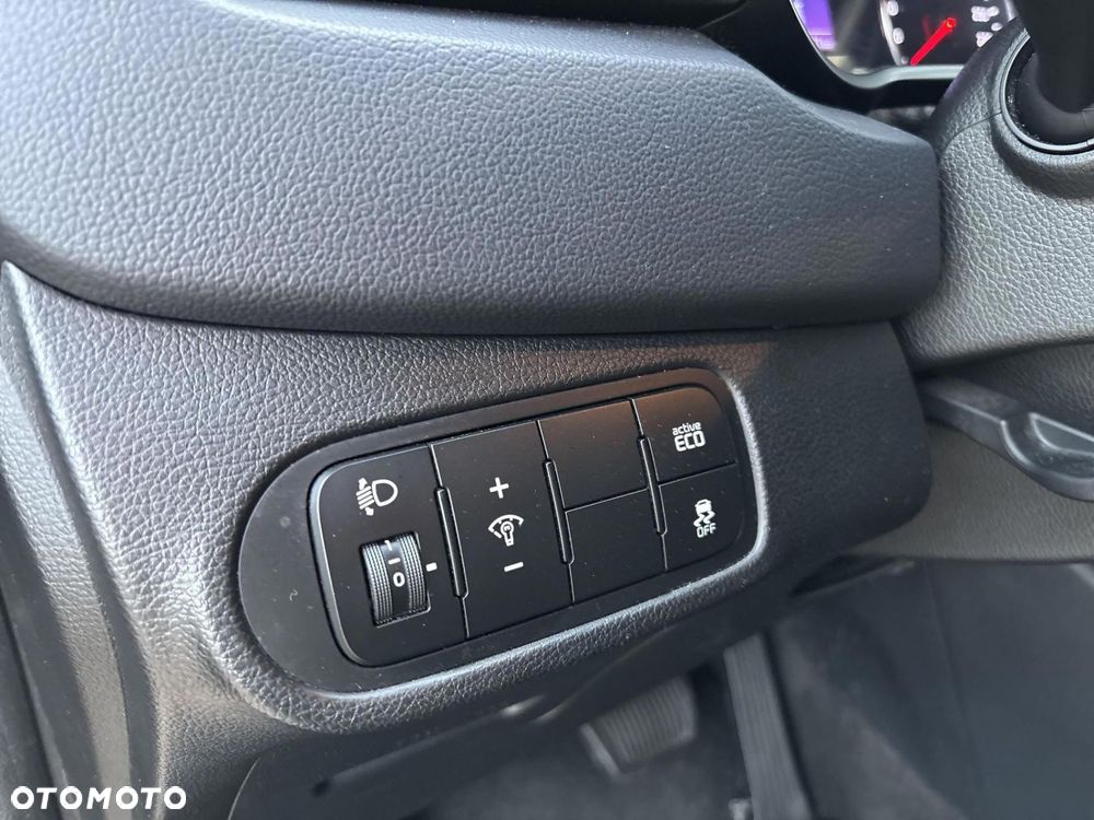 Kia Carens 1.7 CRDi L 7os - 22