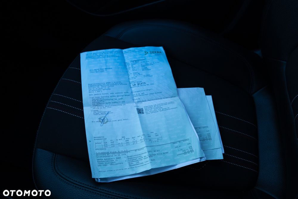 Opel Astra 1.4 Turbo 150 Jahre - 15