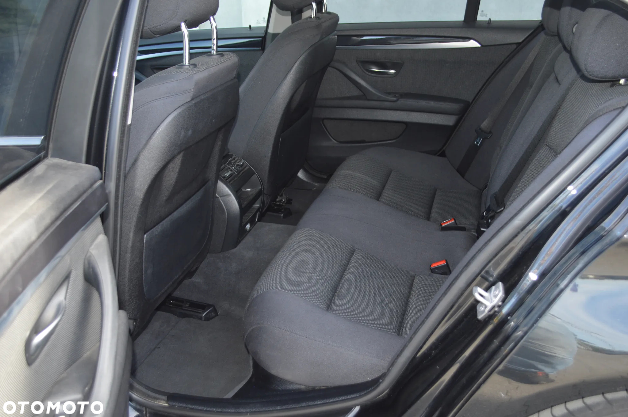 BMW Seria 5 520d - 11