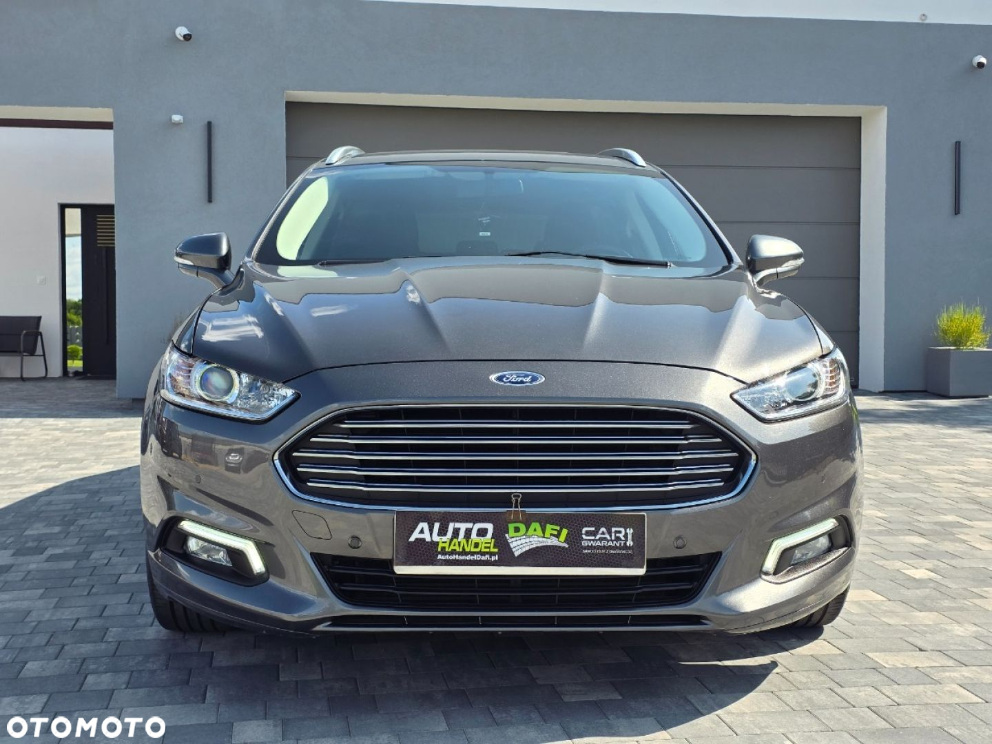 Ford Mondeo - 8