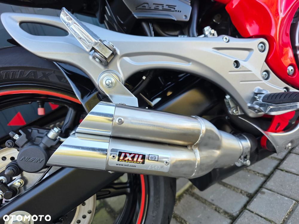 Suzuki Gladius - 23