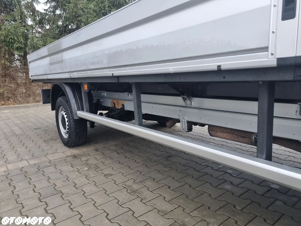 Volkswagen Crafter - 16