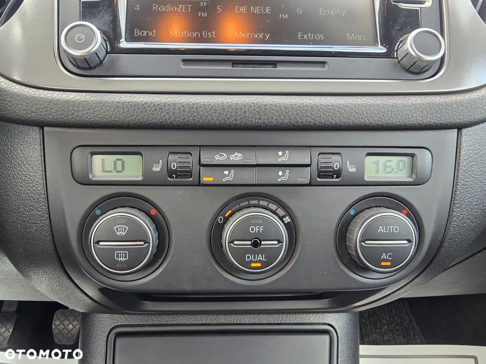 Volkswagen Tiguan - 11