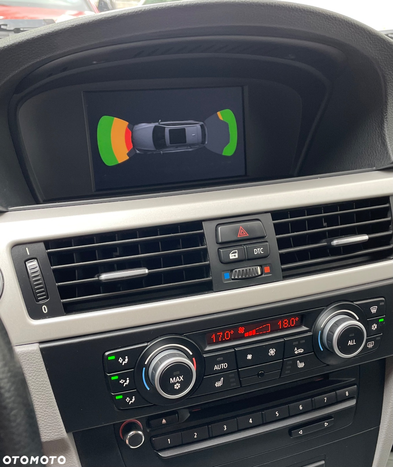 BMW Seria 3 318i Touring Edition Exclusive - 22