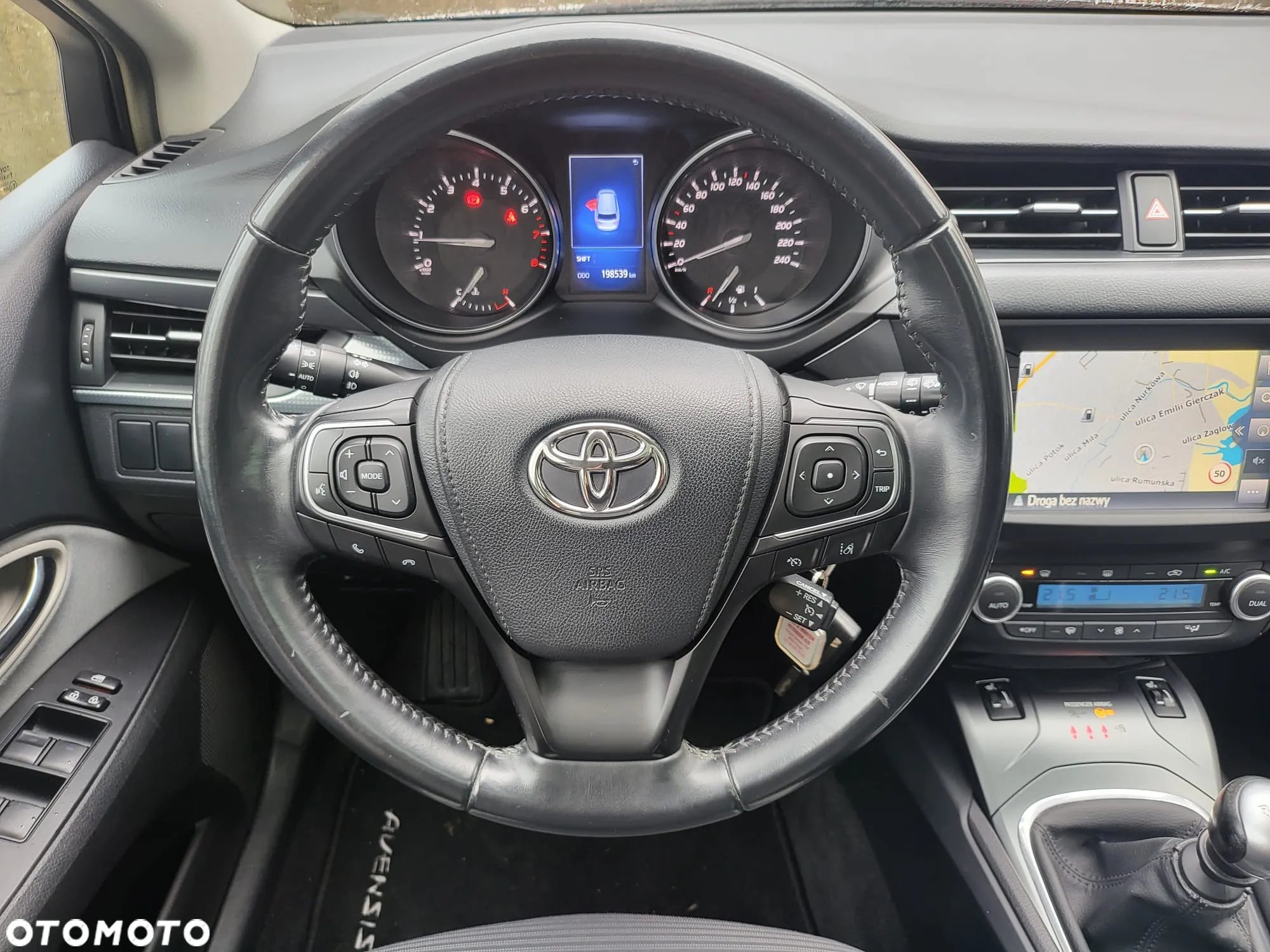 Toyota Avensis Touring Sports 1.8 Executive - 10