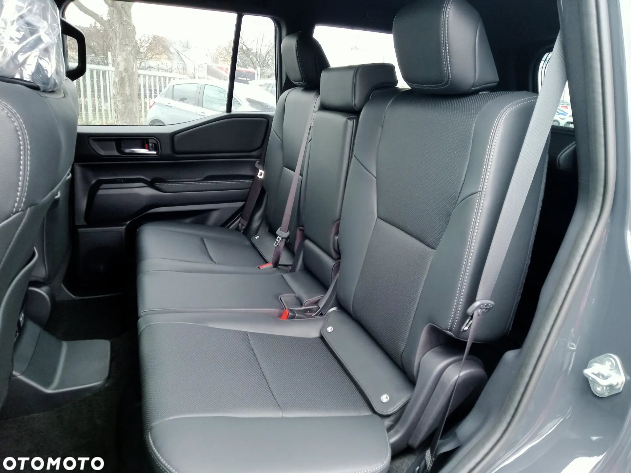 Toyota Land Cruiser LC 2.8 D-4D Invincible - 18