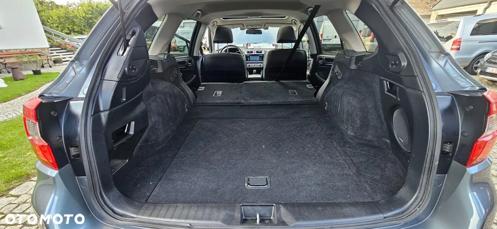 Subaru Legacy - 13
