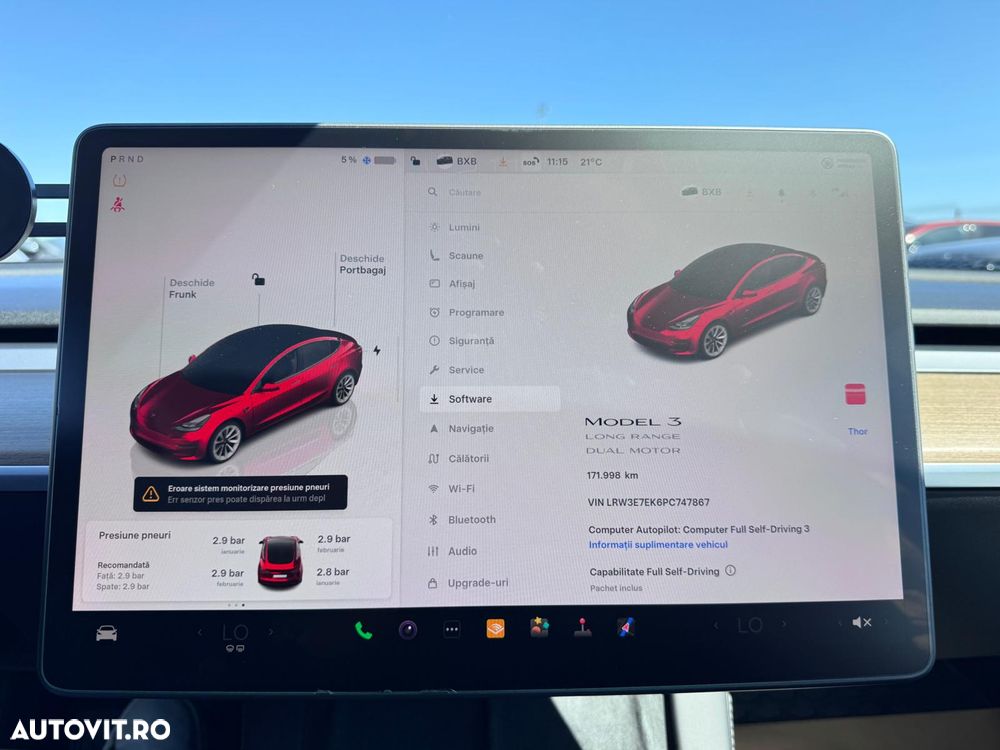 Tesla Model 3 Long Range AWD Premium - 27