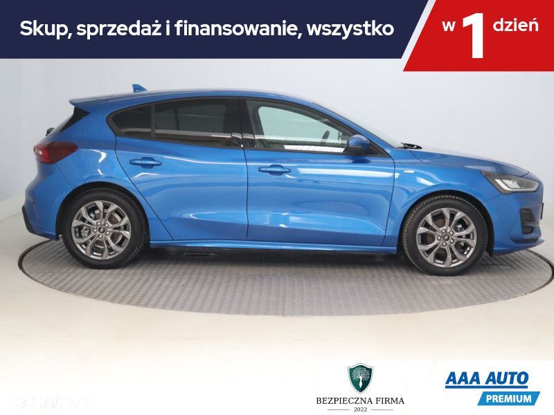Ford Focus - 8
