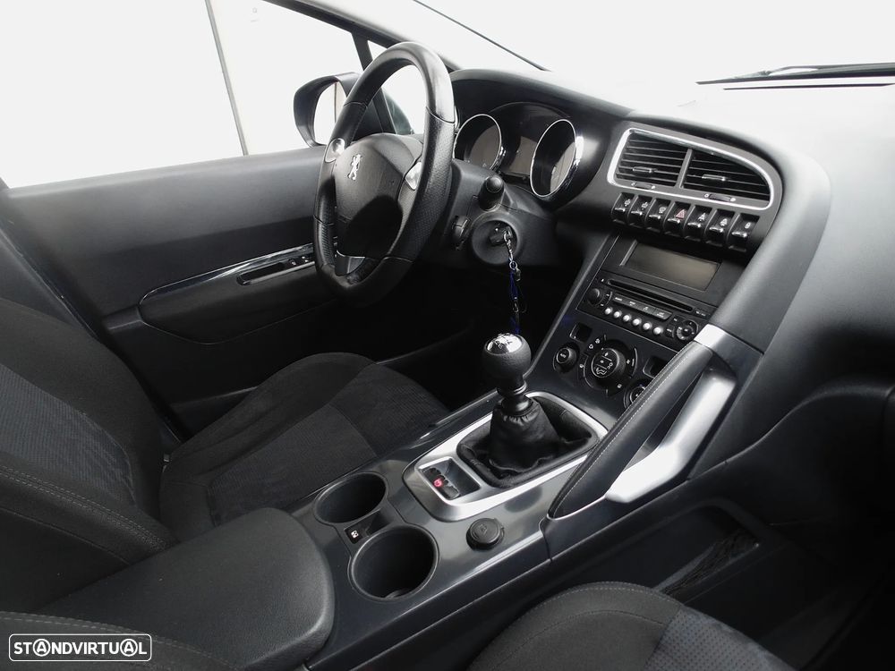 Peugeot 3008 1.6 HDi Sport - 45