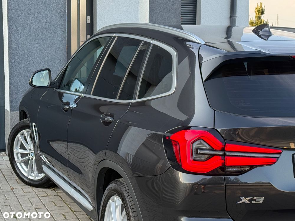 BMW X3 sDrive18d MHEV Business Edition sport - 17