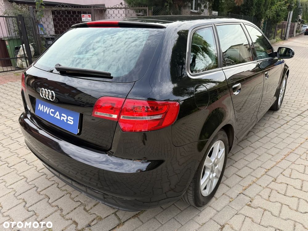 Audi A3 Sportback 1.6 Ambition - 5