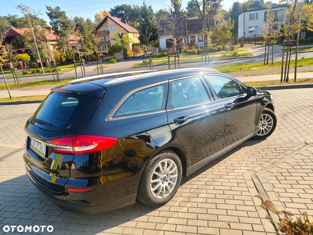 Ford Mondeo - 12