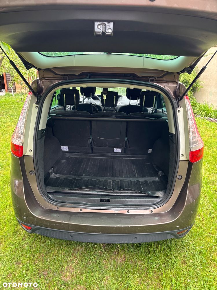 Renault Scenic 1.9 dCi Emotion - 6