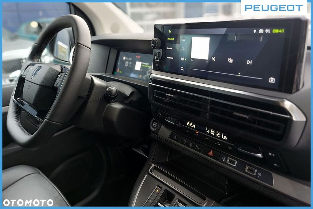 Peugeot Traveller - 14