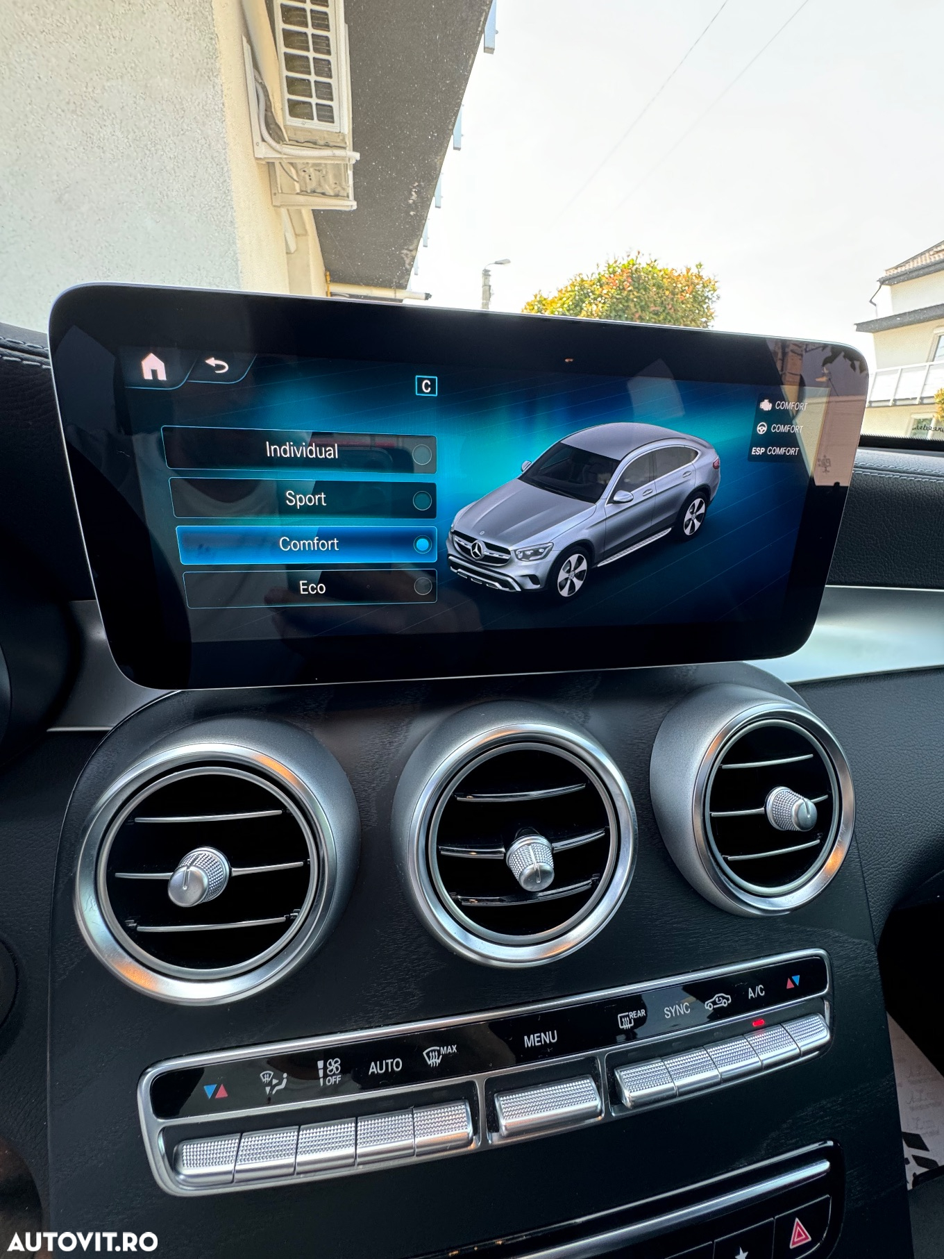 Mercedes-Benz GLC Coupe 200 d 4Matic 9G-TRONIC Edition AMG Line - 33