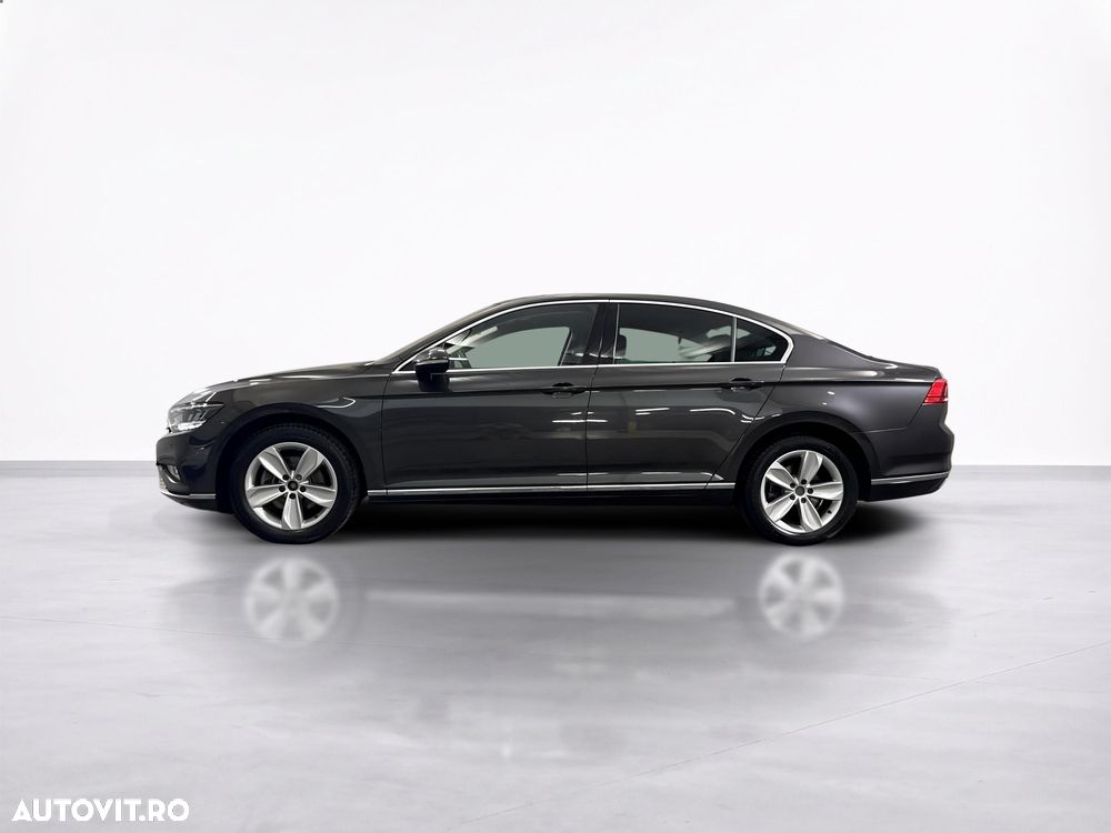 Volkswagen Passat 2.0 TDI DSG Highline - 3