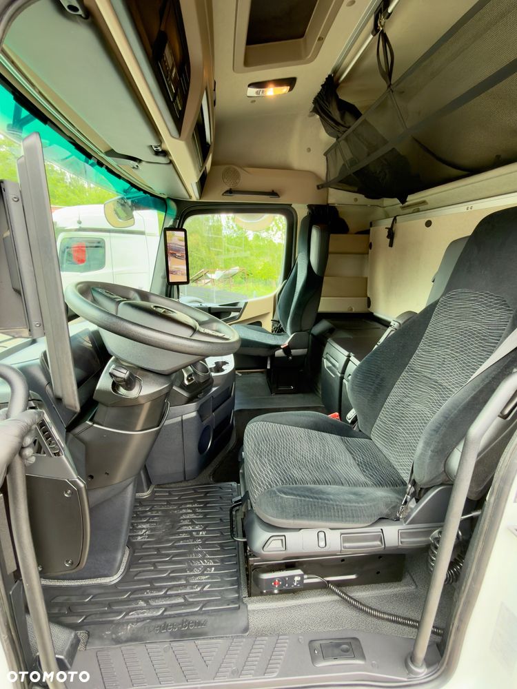 Mercedes-Benz 1845 / 2019 / 480000km / OPONY 100 % /BEZ RETARDERA / DWA ZBIORNIKI / - 23